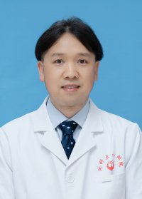 王新帅