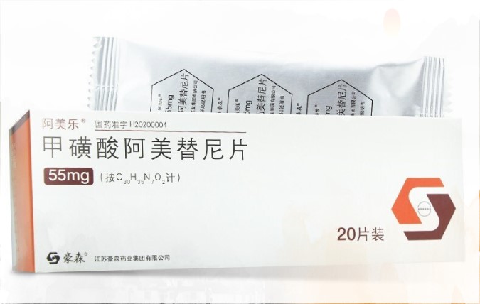 阿美替尼和其他靶向药物有什么不同？哪种更适合治疗患者的病情？